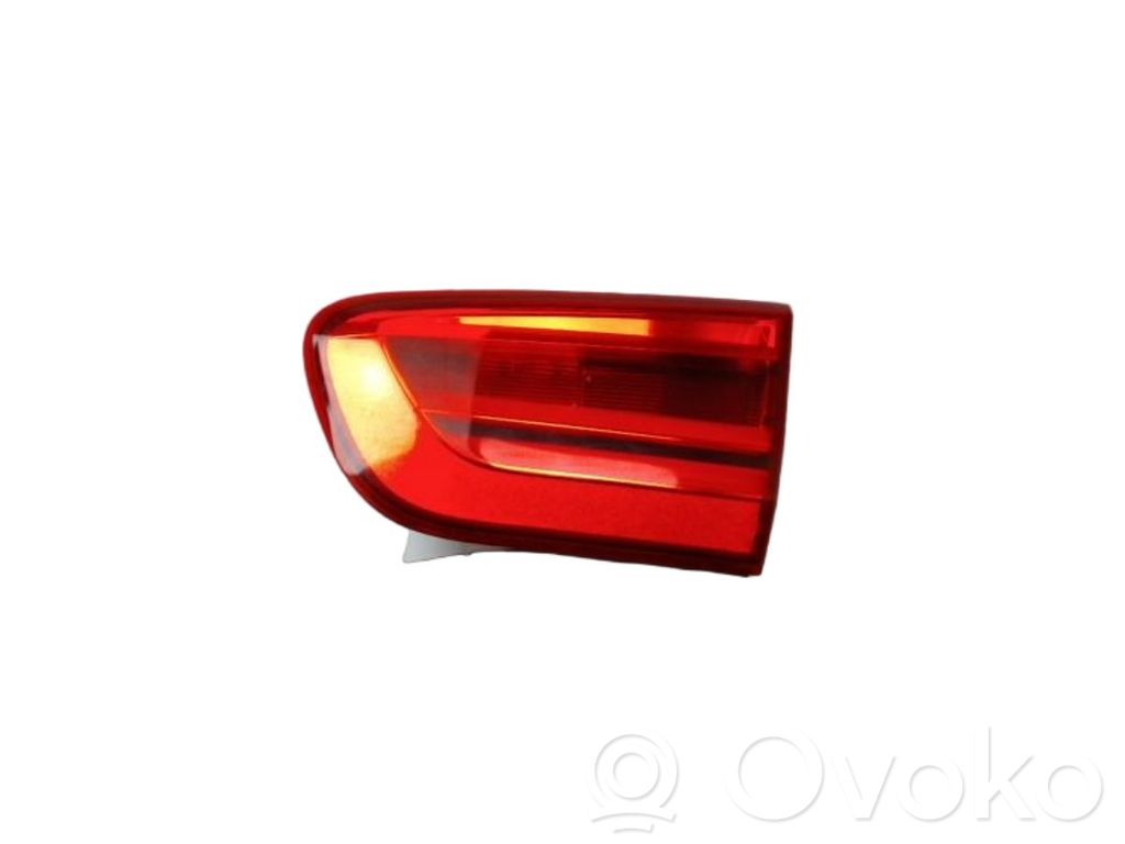 BMW 1 F20 F21 Lampă spate în capacul portbagajului 