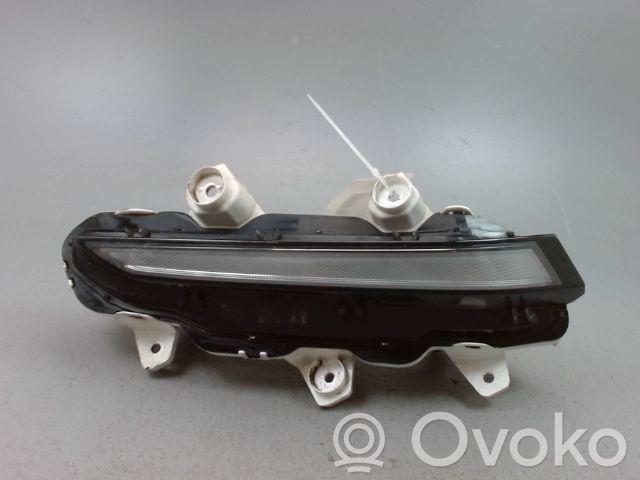 Peugeot 208 II Faro diurno con luce led