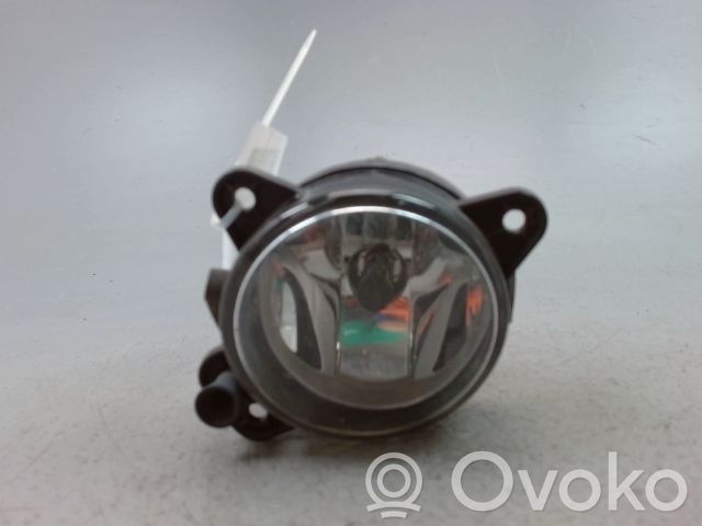 Skoda Fabia Mk2 (5J) Luz de niebla delantera