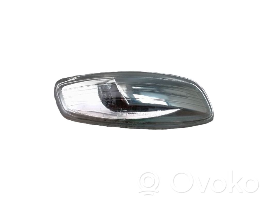 Peugeot 5008 Kierunkowskaz na lusterko boczne 