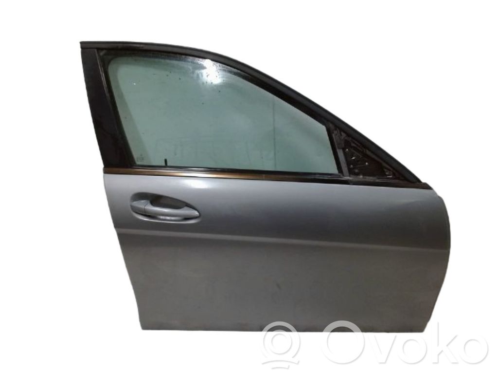 Mercedes-Benz C W204 Drzwi przednie 