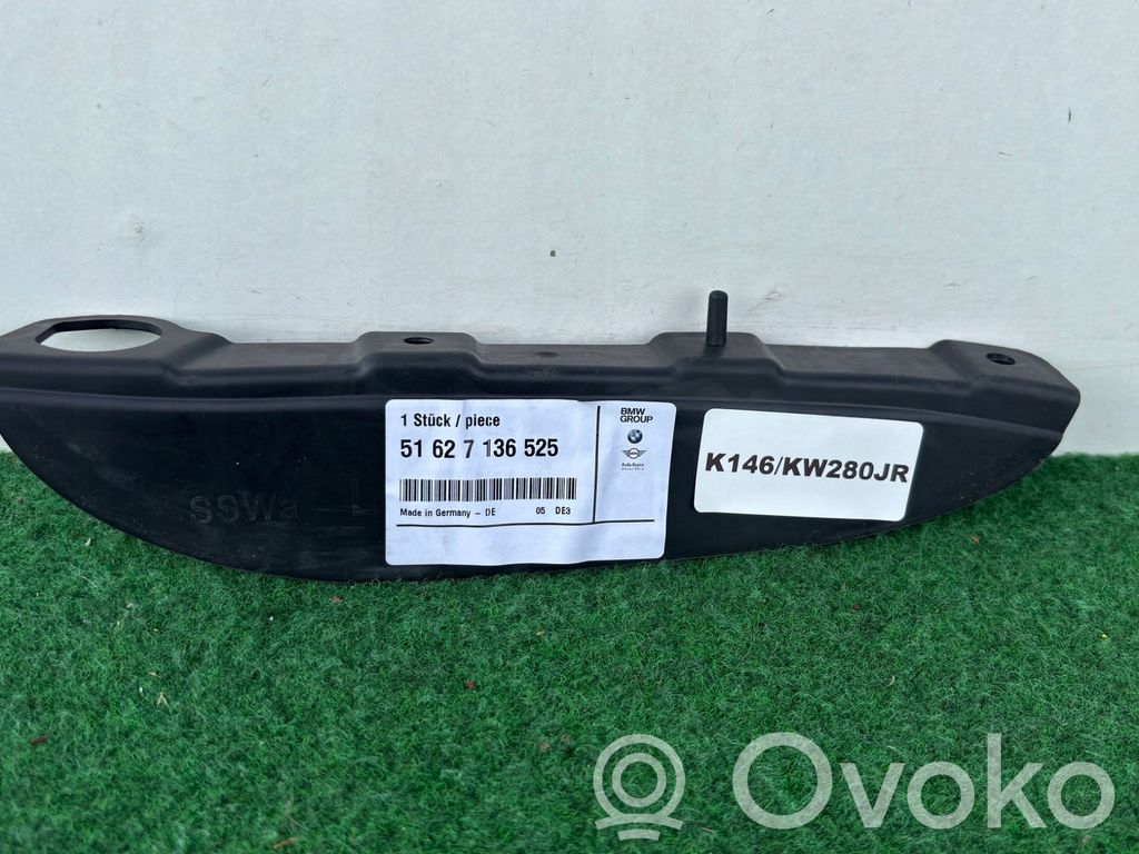 BMW 3 E90 E91 Front splash guards bracket 