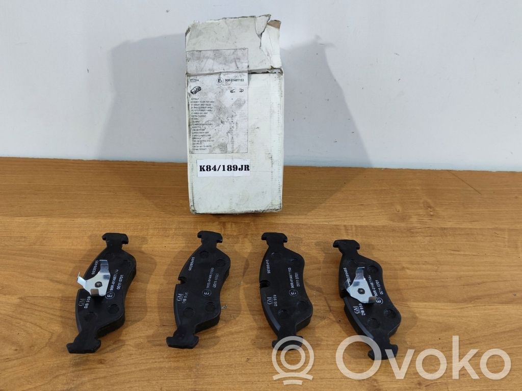 Opel Vectra B Etujarrusatula 