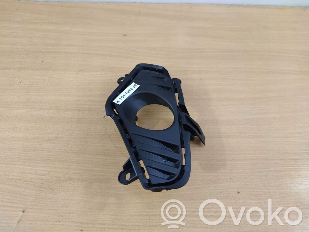 Toyota RAV 4 (XA50) Front fog light trim/grill 