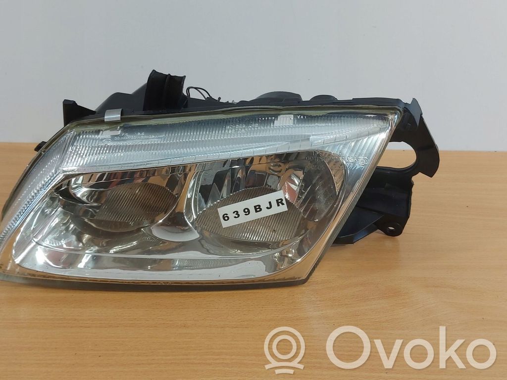 Nissan Almera N16 Headlight/headlamp 