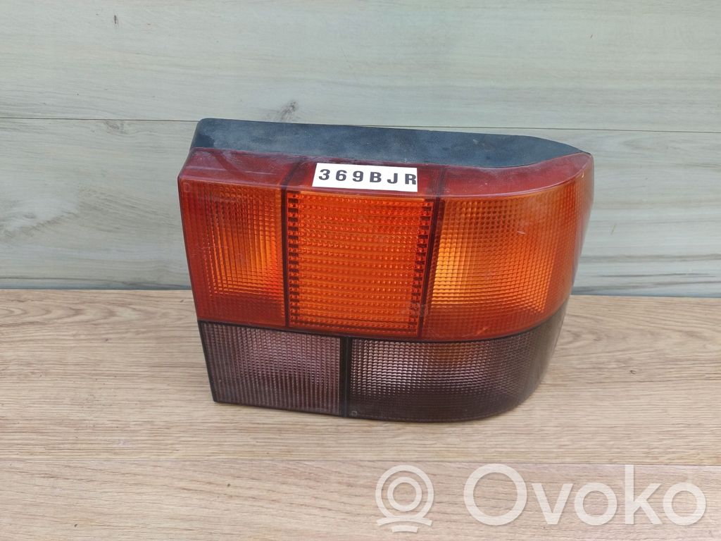 Renault 19 Aizmugurējais lukturis virsbūvē 