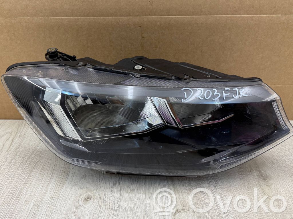 Volkswagen Caddy Headlight/headlamp 