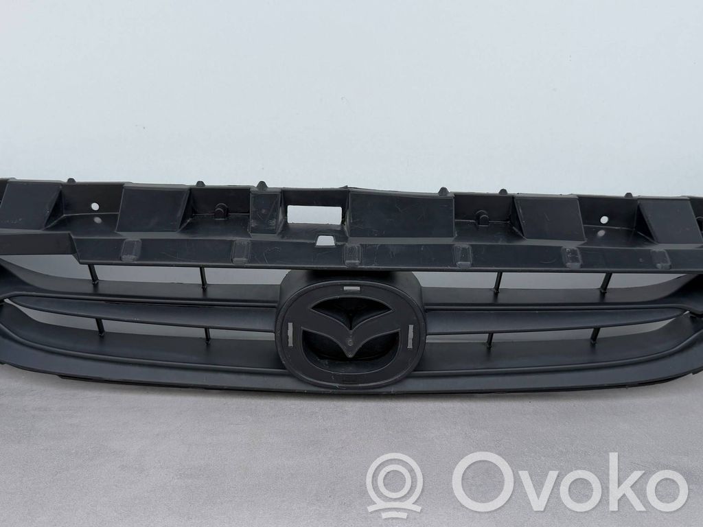 Front grill   DB5J50712