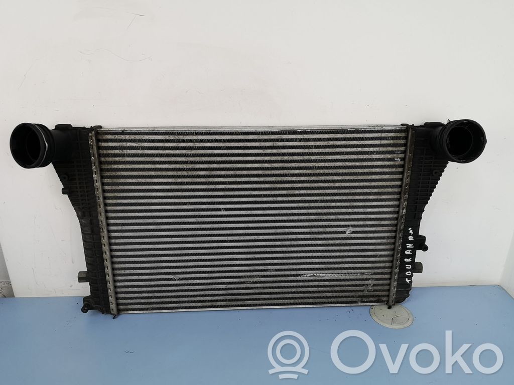 Volkswagen Touran I Chłodnica powietrza doładowującego / Intercooler 