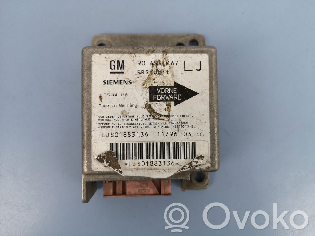 Opel Omega B1 Airbag control unit/module 
