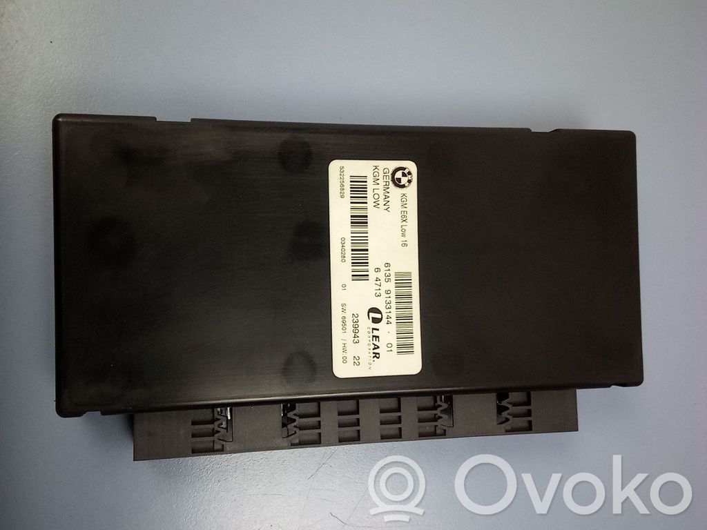 BMW 5 E60 E61 Komforta modulis 