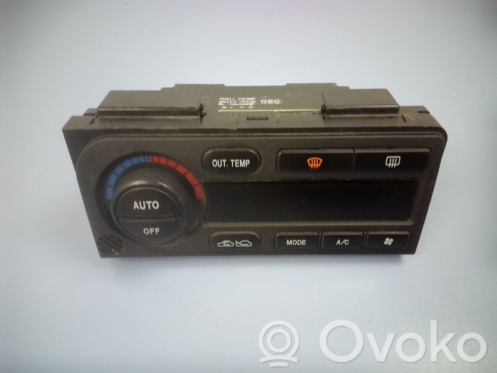Subaru Legacy Climate control unit 