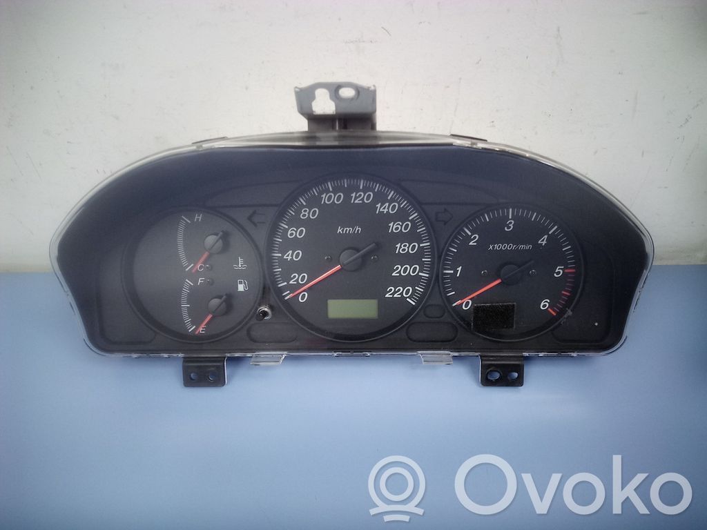 Mazda Premacy Speedometer (instrument cluster) 