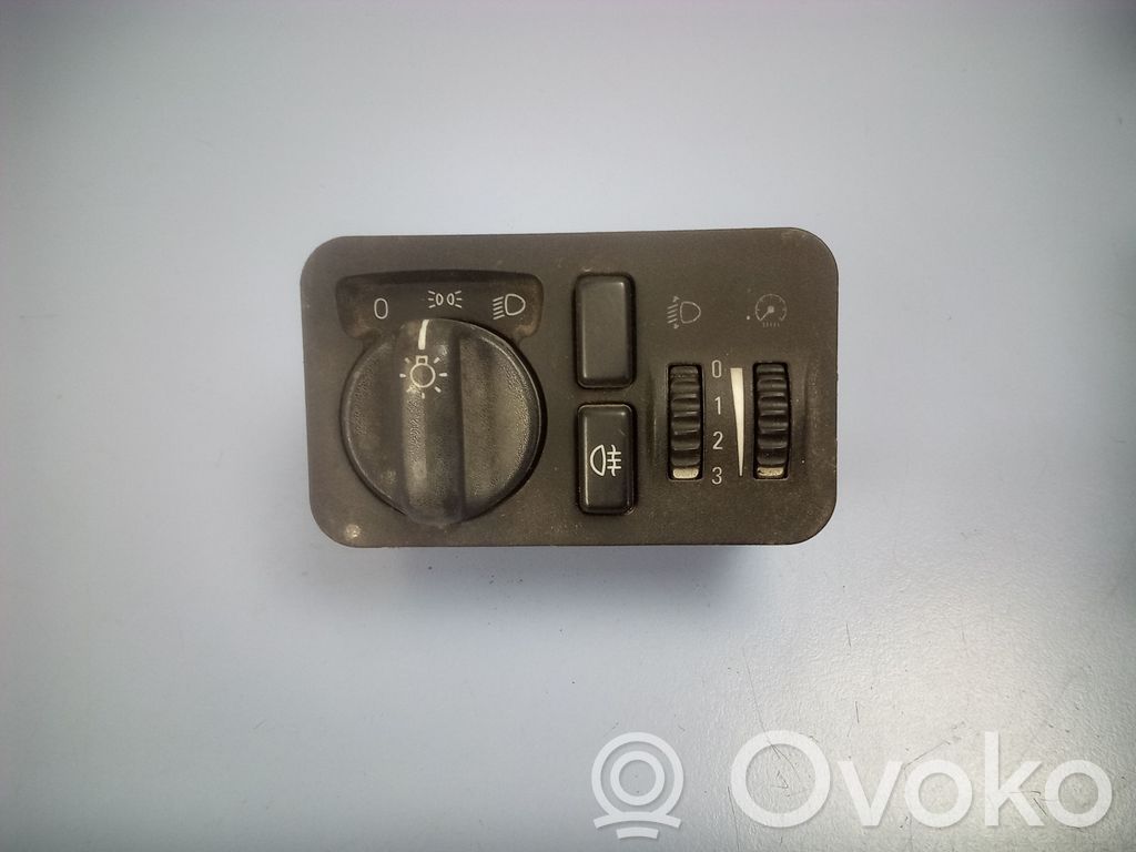 Opel Frontera B Light switch 
