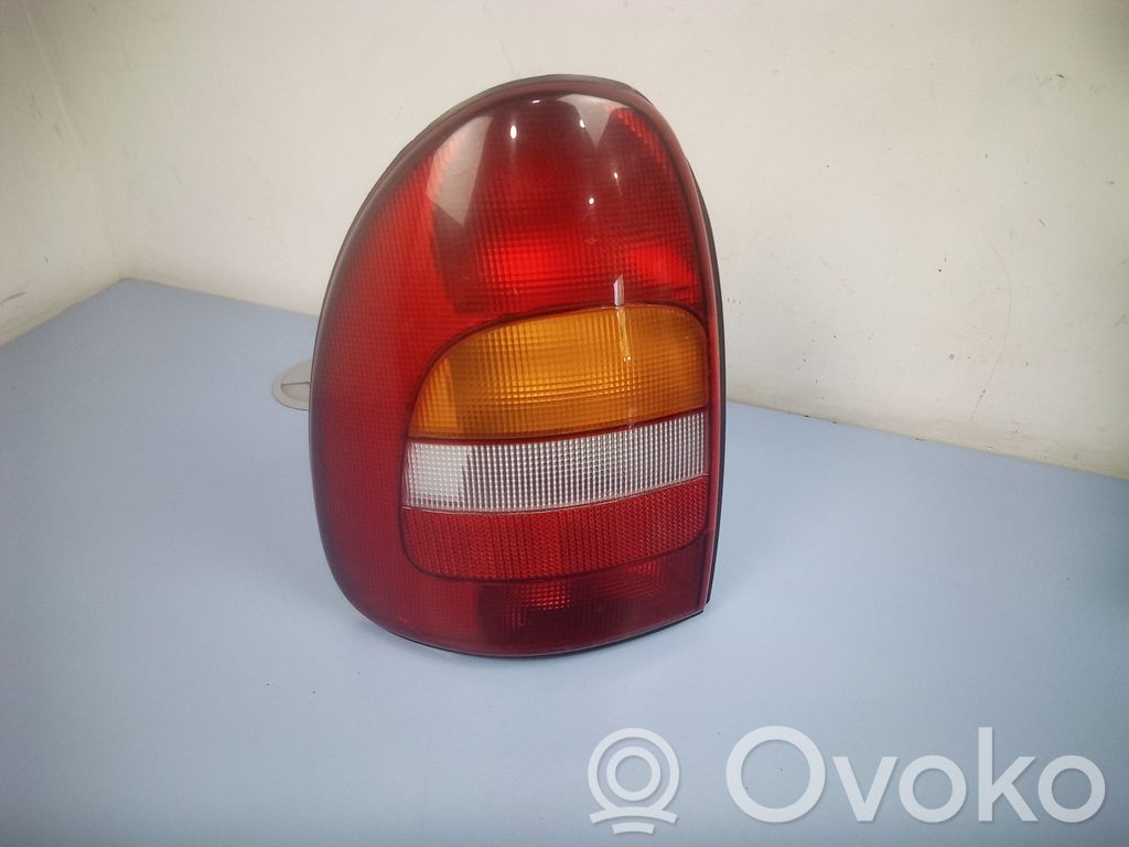 Dodge Caravan Galinis žibintas kėbule 