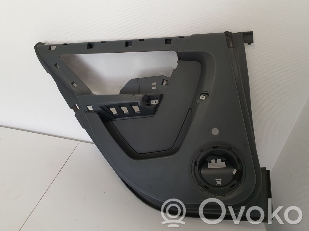 Smart ForFour I Apšuvums aizmugurējām durvīm 