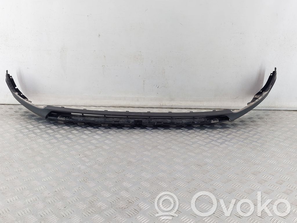 Volvo XC40 Borde del parachoques delantero 