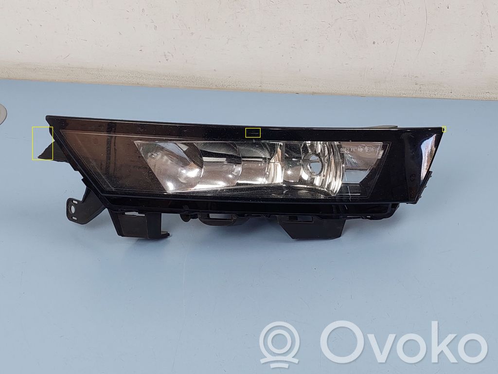 Skoda Rapid (NH) Etusumuvalo 