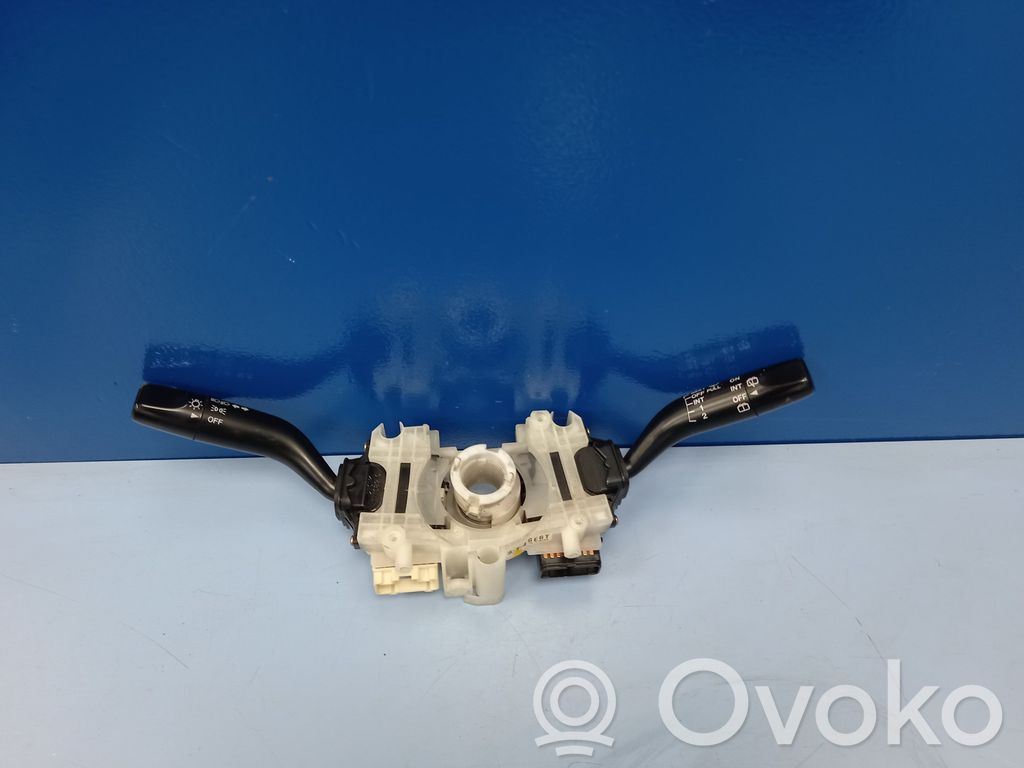 Mazda Premacy Wiper turn signal indicator stalk/switch 