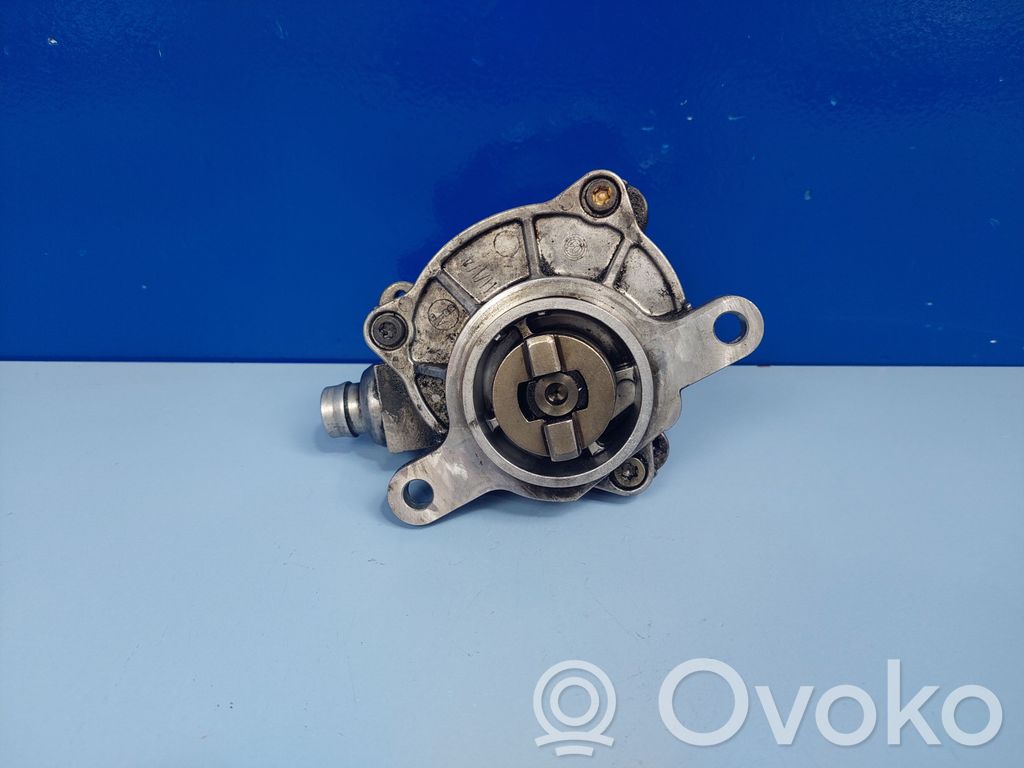 Renault Espace III Vacuum pump 