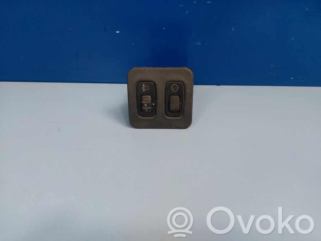 Mitsubishi Pajero Headlight level height control switch 