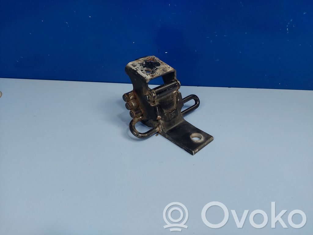 Audi A8 S8 D2 4D Front door upper hinge 
