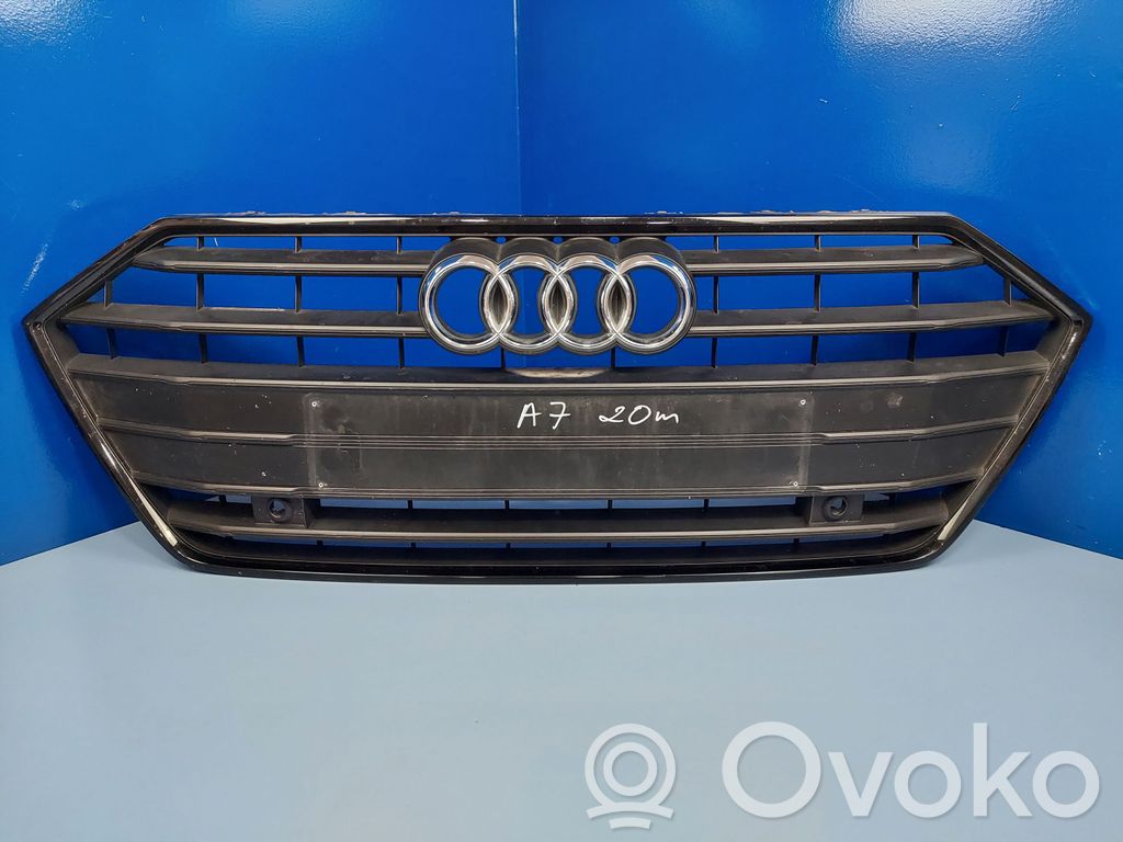 Audi A7 S7 4K8 Maskownica / Grill / Atrapa górna chłodnicy 