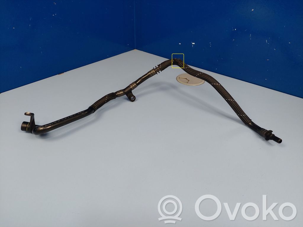 Audi Q7 4M Vacuum line/pipe/hose 