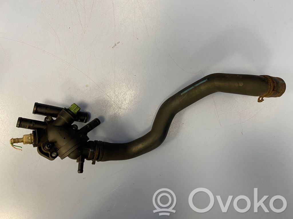Renault Clio II Termostaatin kotelo 