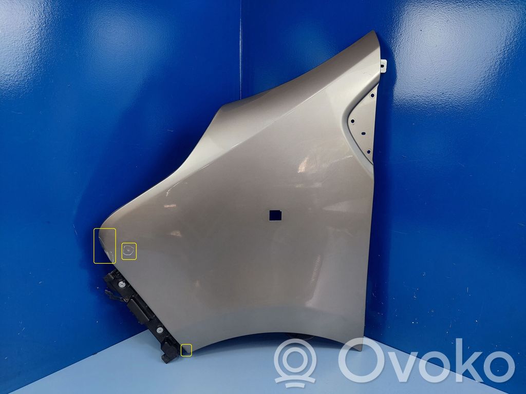 Opel Vivaro Sparnas 