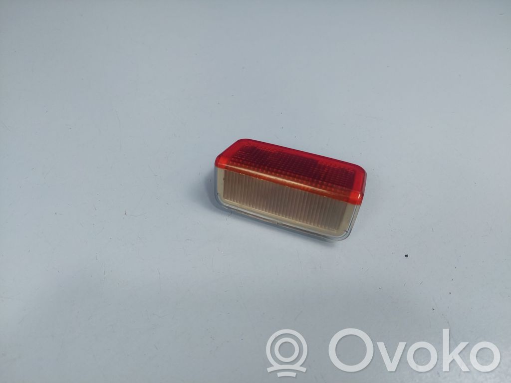 Audi A4 S4 B6 8E 8H Luz interna puerta trasera 