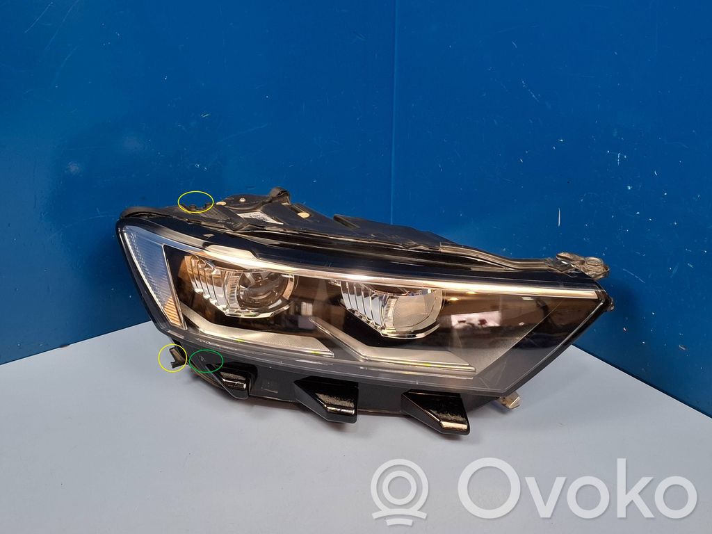 Volkswagen T-Roc Headlight/headlamp 