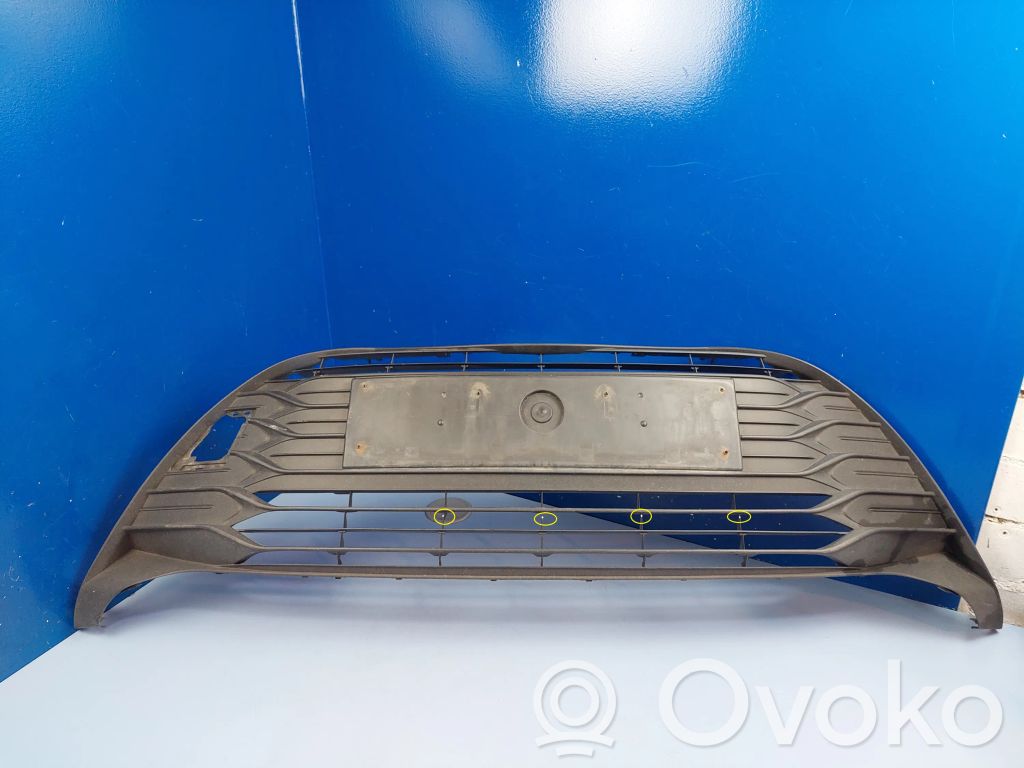 Toyota Yaris Maskownica / Grill / Atrapa górna chłodnicy 