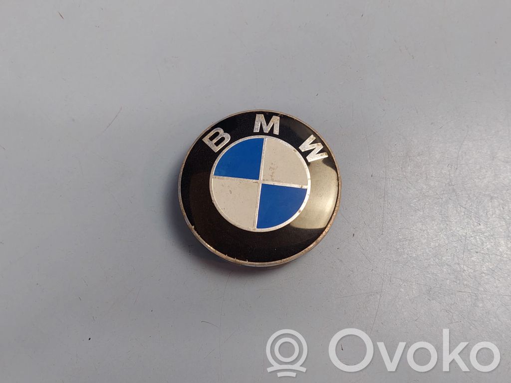 BMW 3 E90 E91 Original wheel cap 
