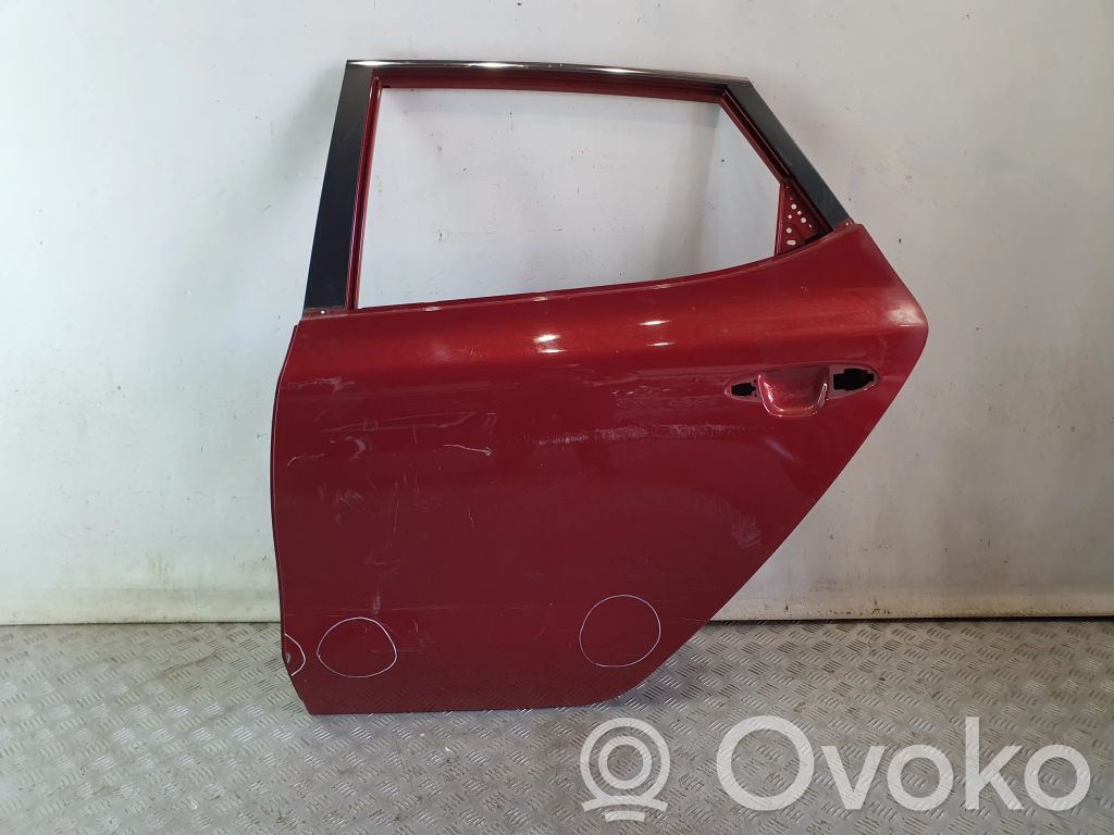 KIA Ceed Rear door 