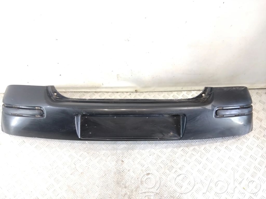 Toyota Yaris Parachoques 