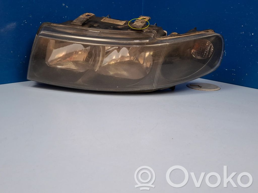 Seat Toledo II (1M) Lampa przednia 
