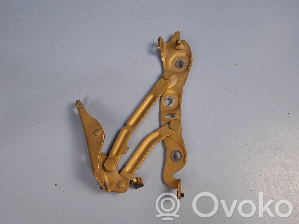 Volvo S60 Tailgate/trunk/boot hinge 