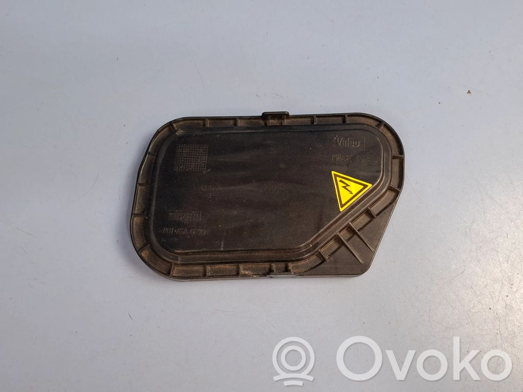 Audi Q7 4L Headlight/headlamp dust cover 