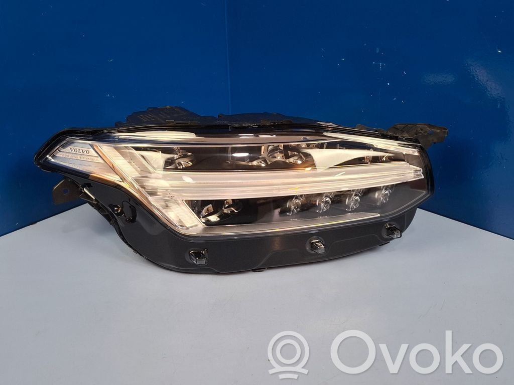 Volvo XC90 Scheinwerfer 