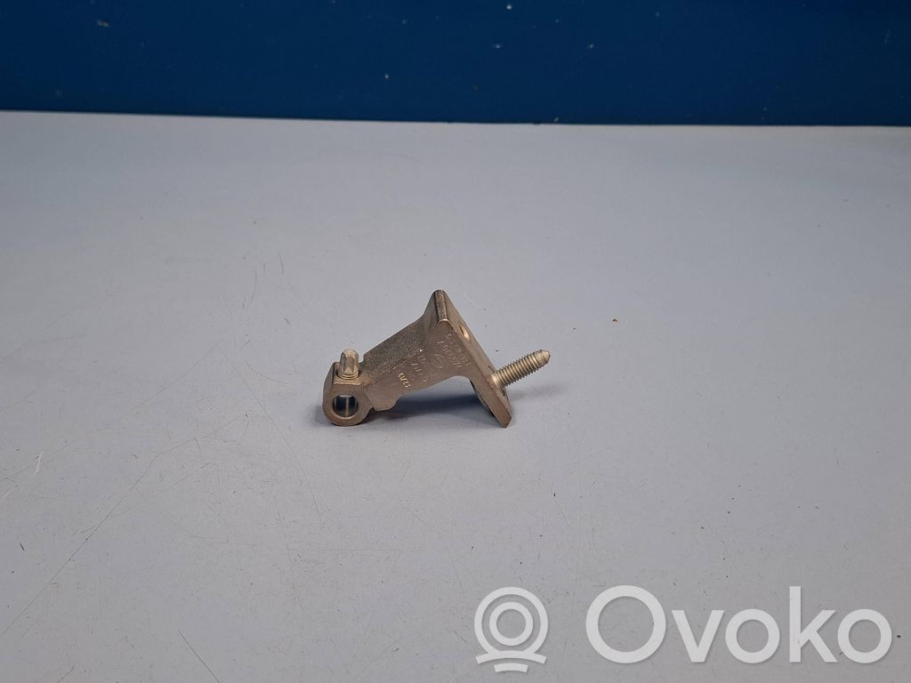 Audi Q7 4M Front door upper hinge 