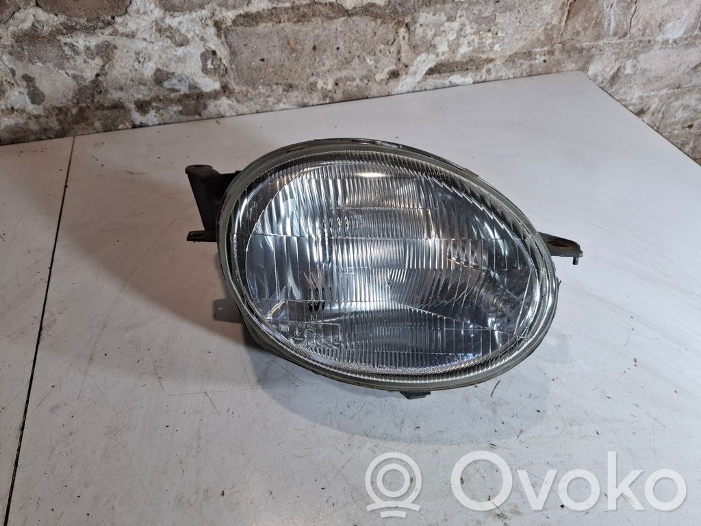 Toyota Corolla E110 Headlight/headlamp 