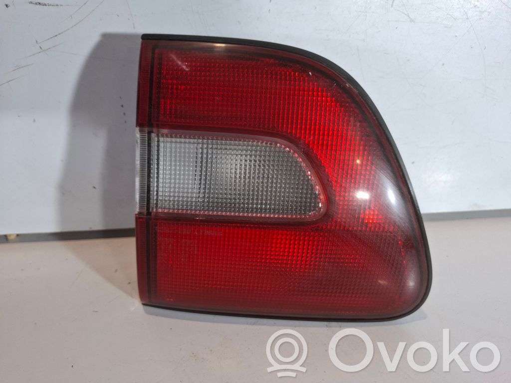 Suzuki Baleno EG Tailgate rear/tail lights 
