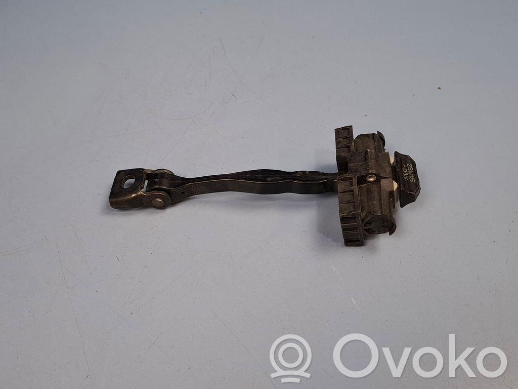 Volkswagen ID.4 Etuoven pidätin 