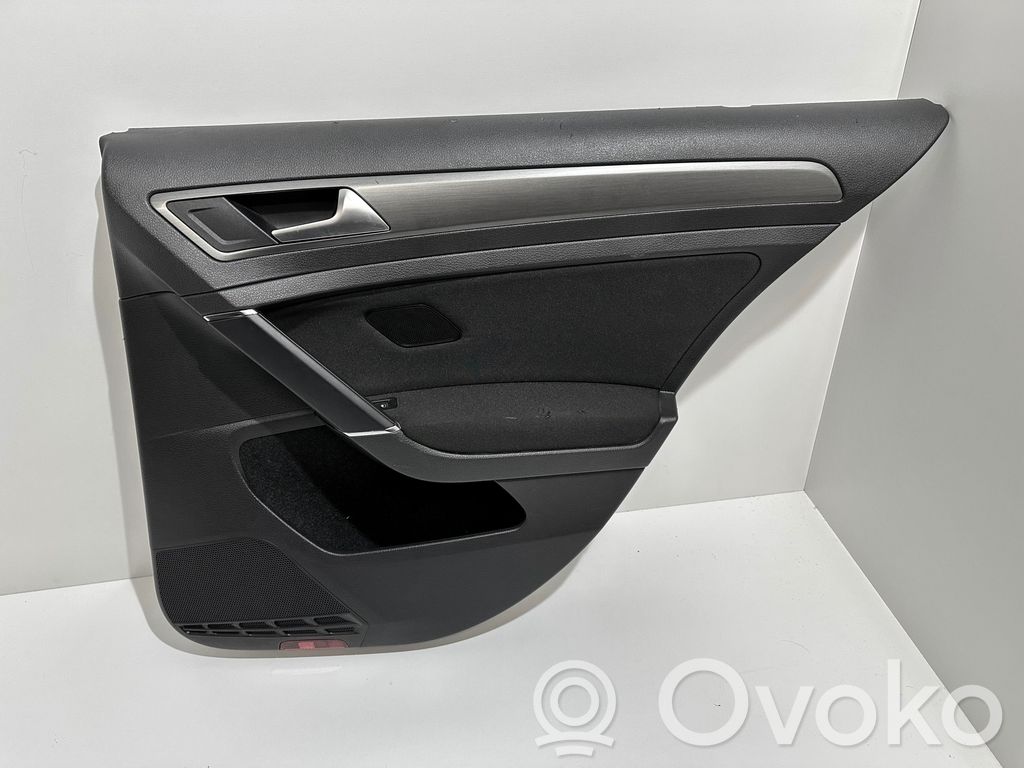 Volkswagen Golf VII Boczki / Poszycie drzwi tylnych 