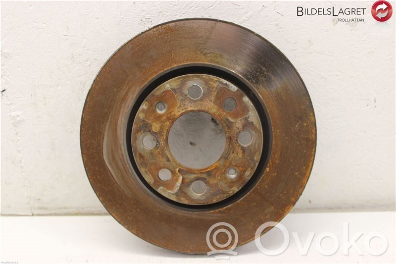 Opel Corsa E Etujarrulevy 