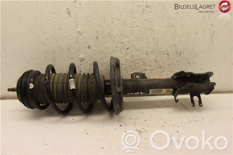 Opel Corsa E Ansamblu amortizor cu arc față 