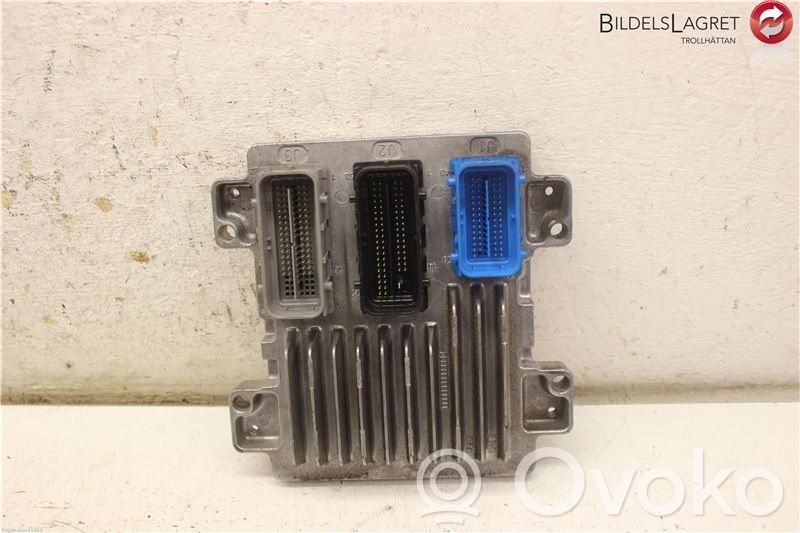 Opel Corsa D Injection control unit/module 