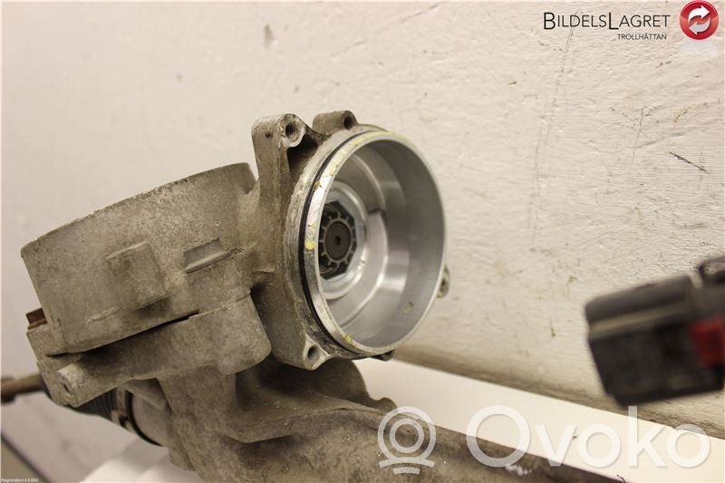 Opel Astra J Steering rack 