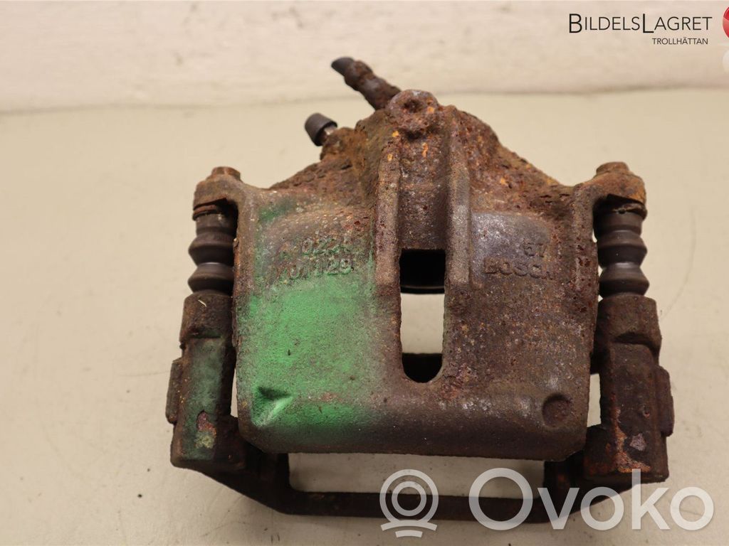 Ford Mondeo Mk III Etujarrusatula 
